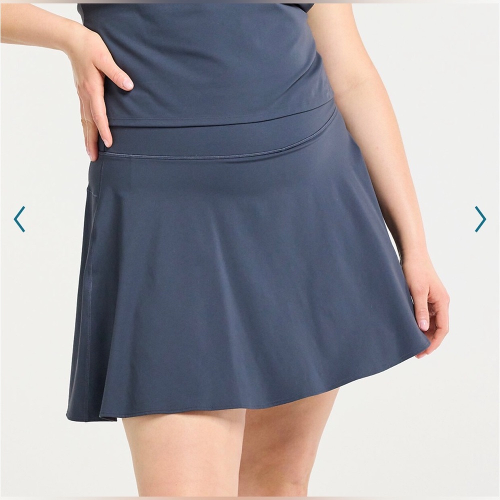 2 piece set! BLUE plus size athletic tank and matching skort EUC